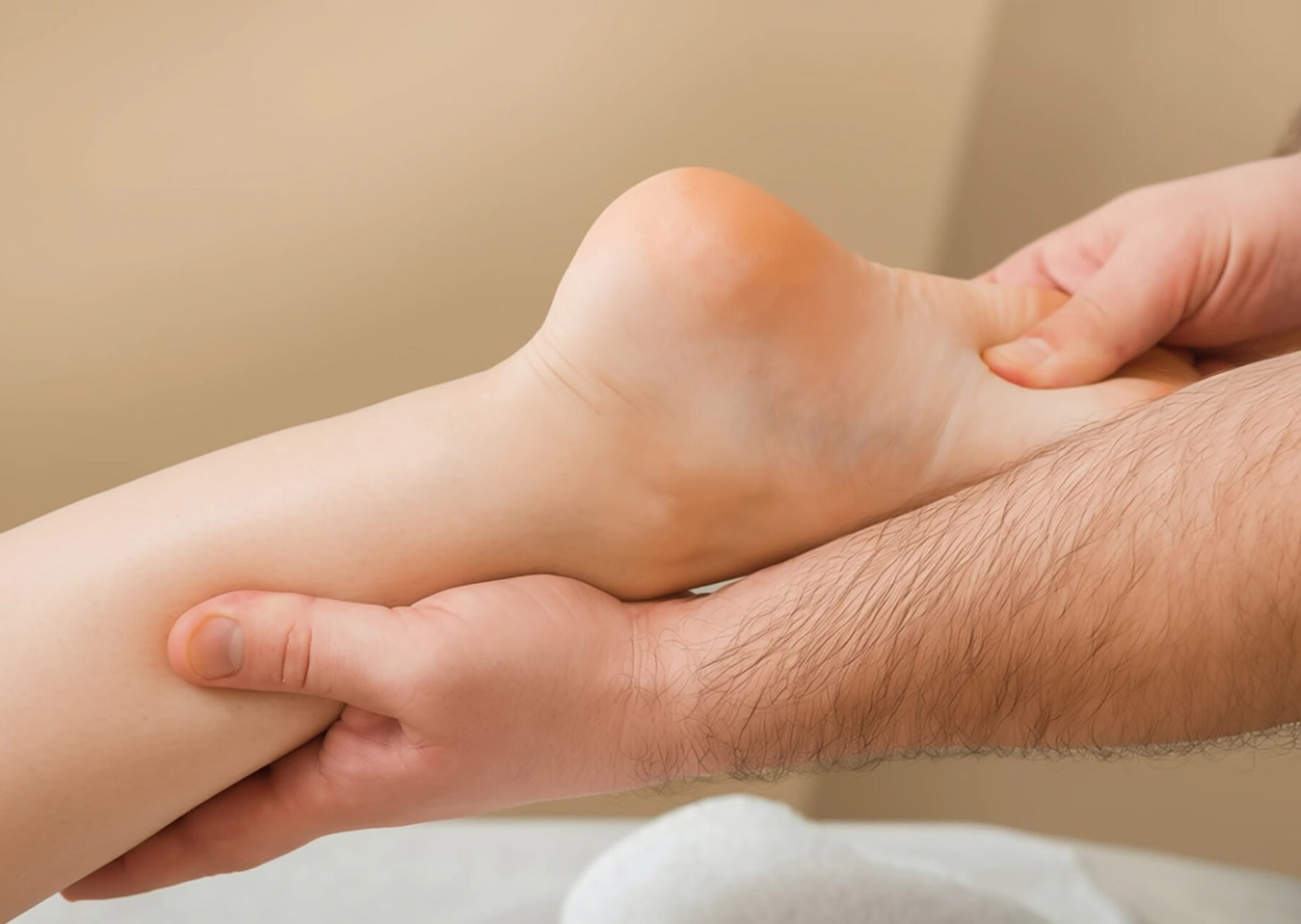 calcaneus pain treatment