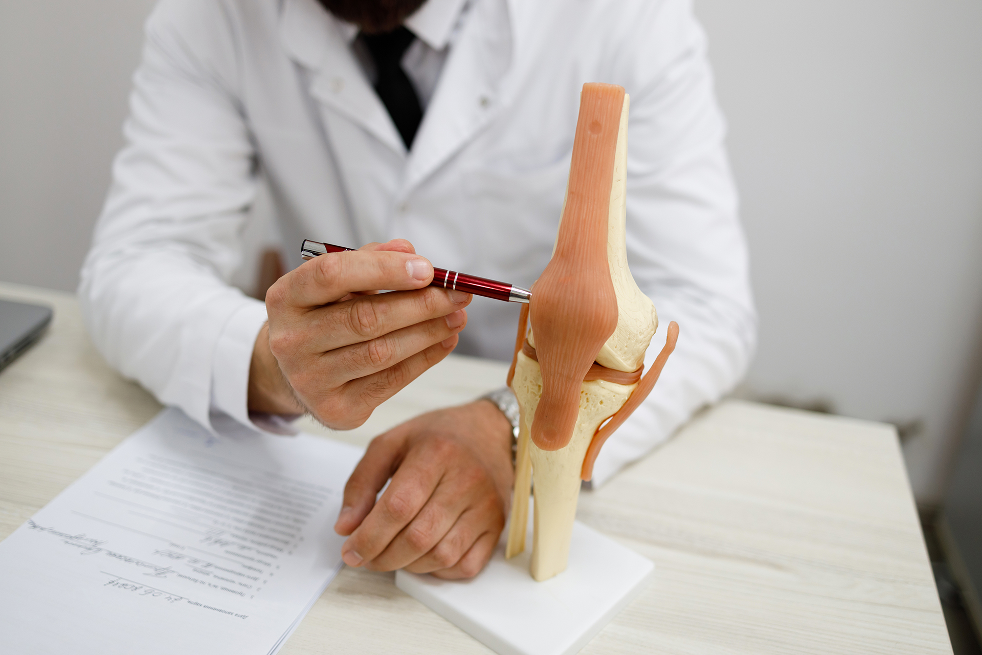 chronic patellar tendonitis