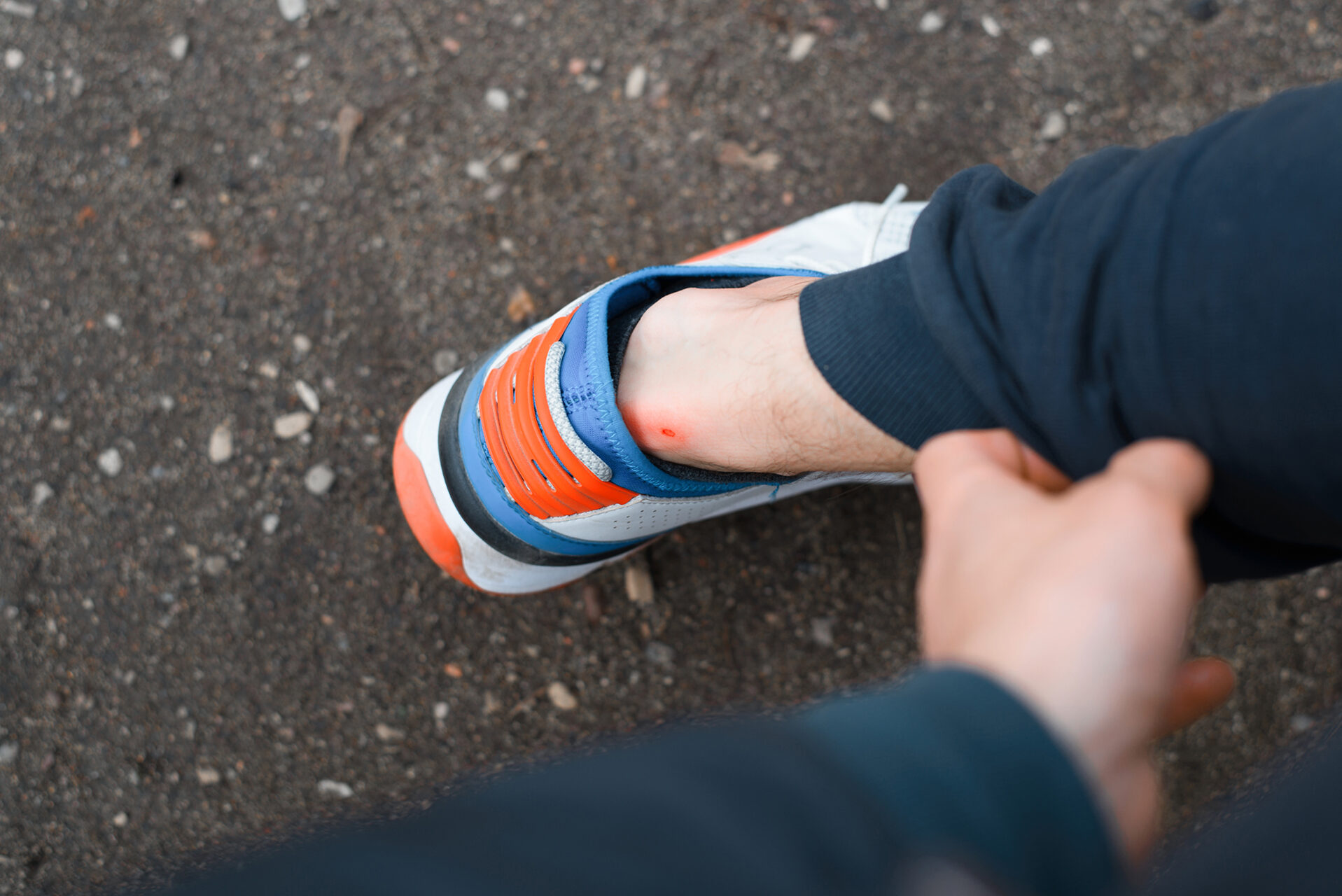 how long fo foot blister to heal