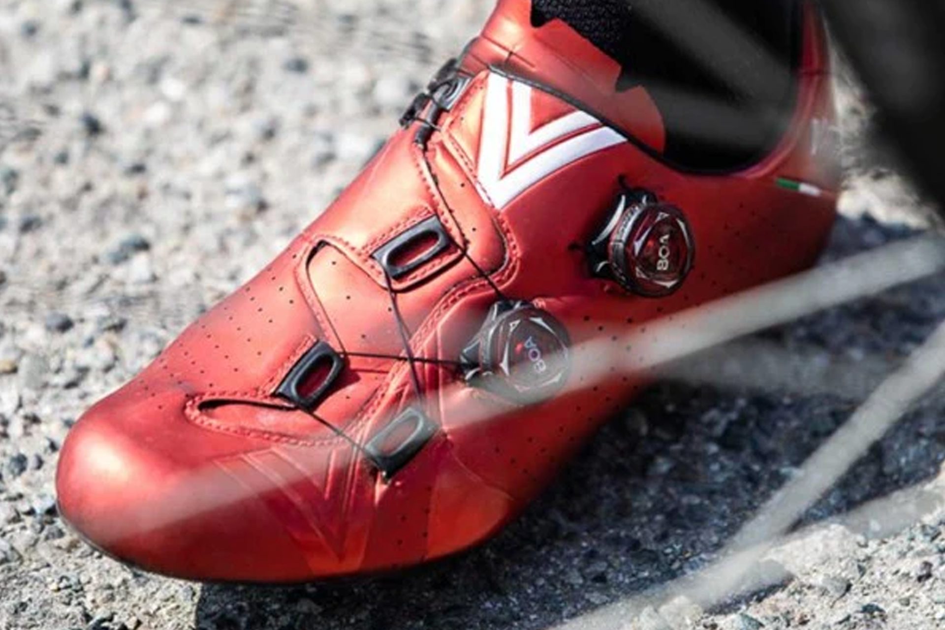 pros and cons of getting insoles for cycling shoes