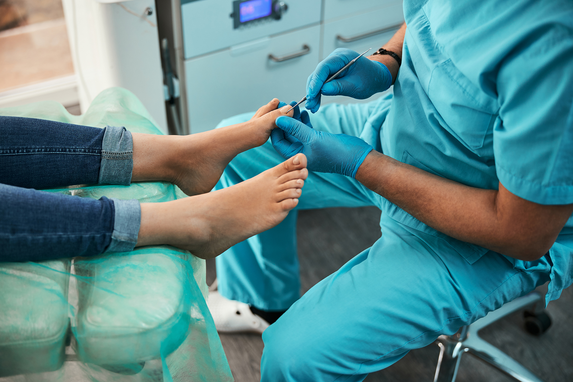 toe-fungus-under-nail-treatment